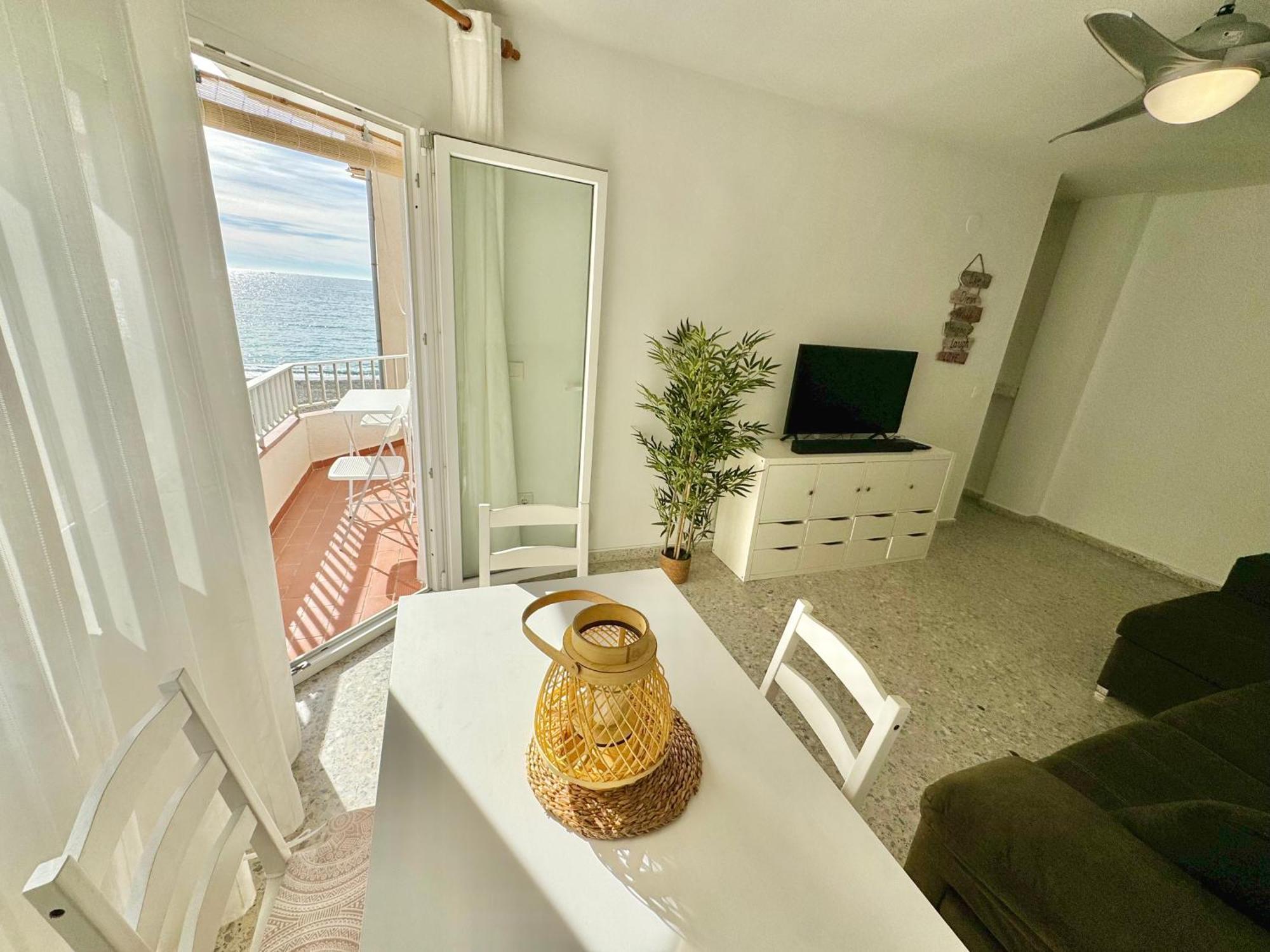 Quiet II Seaview Apartment La Herradura  Kültér fotó