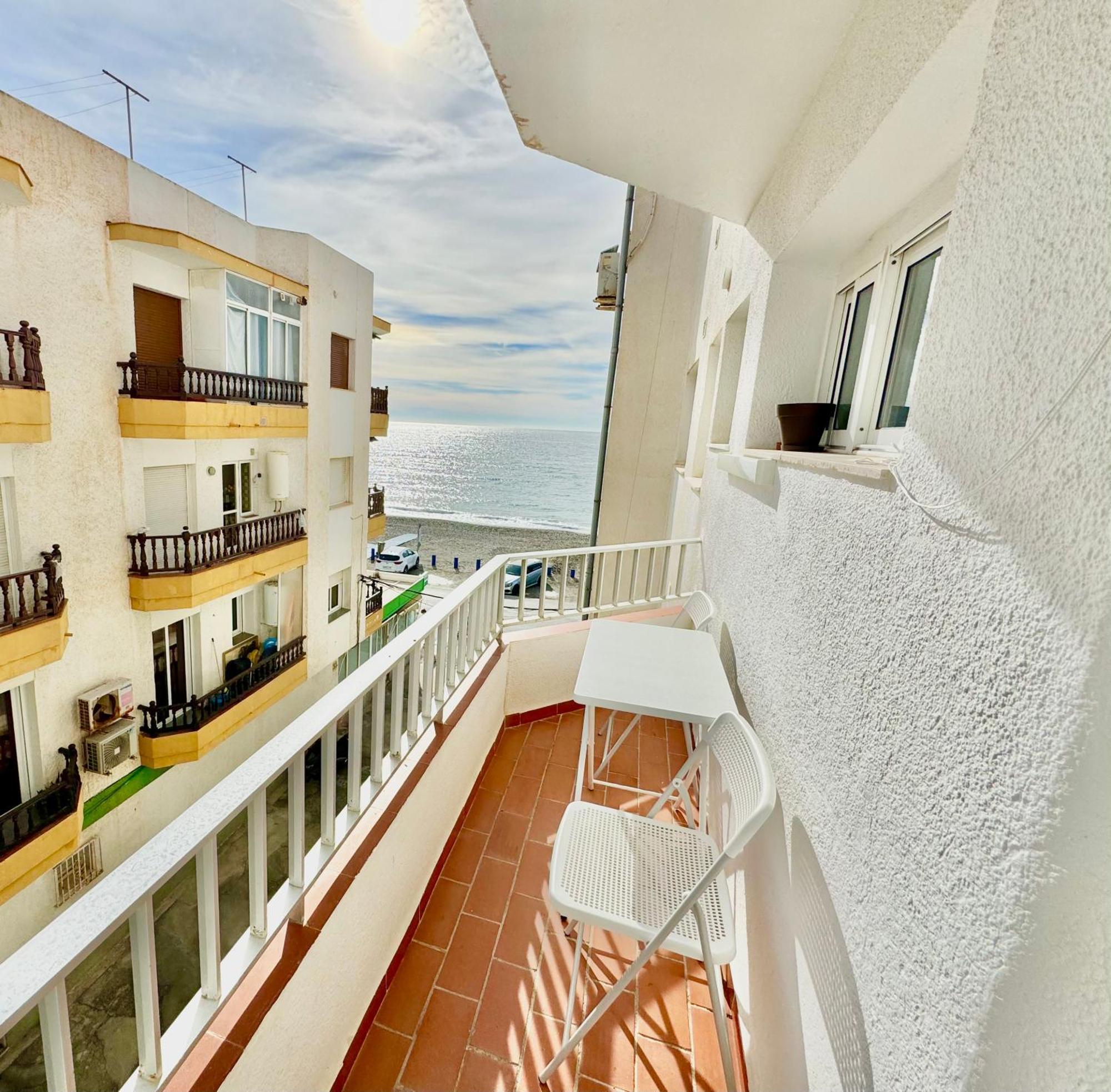 Quiet II Seaview Apartment La Herradura  Kültér fotó